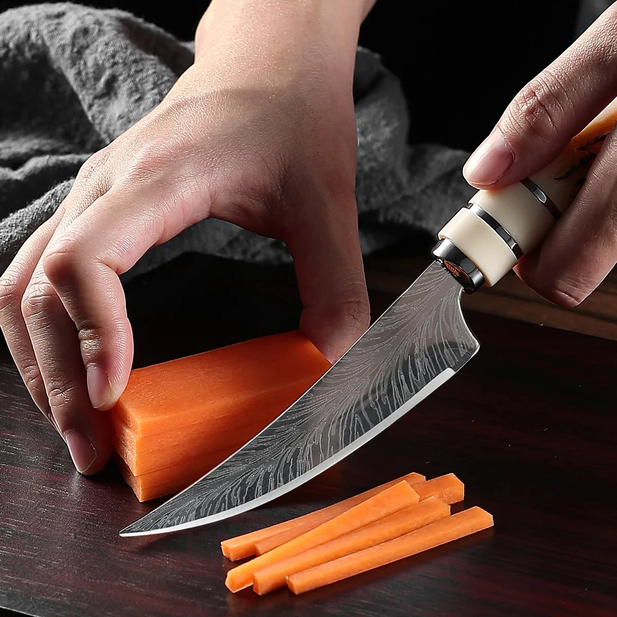 Professional Cooking Curved Kn - Commercial Kitchen Knives 评论和价格