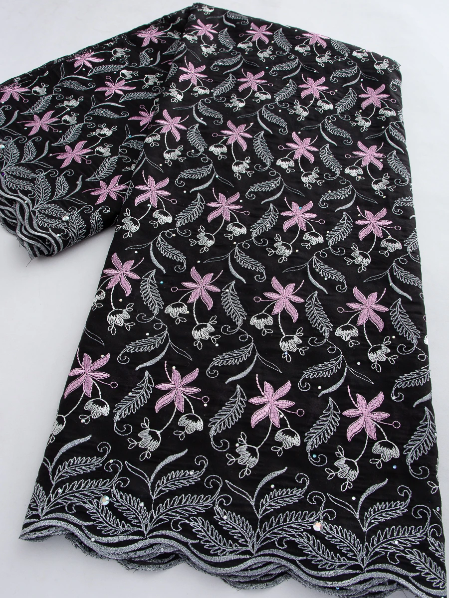 Afrikanischer Schweizer Voile-Spitzenstoff, Hochwertige Baumwollspitze mit Rosa Blumenstickerei, Perfekt für Hochzeits- und Partykleider