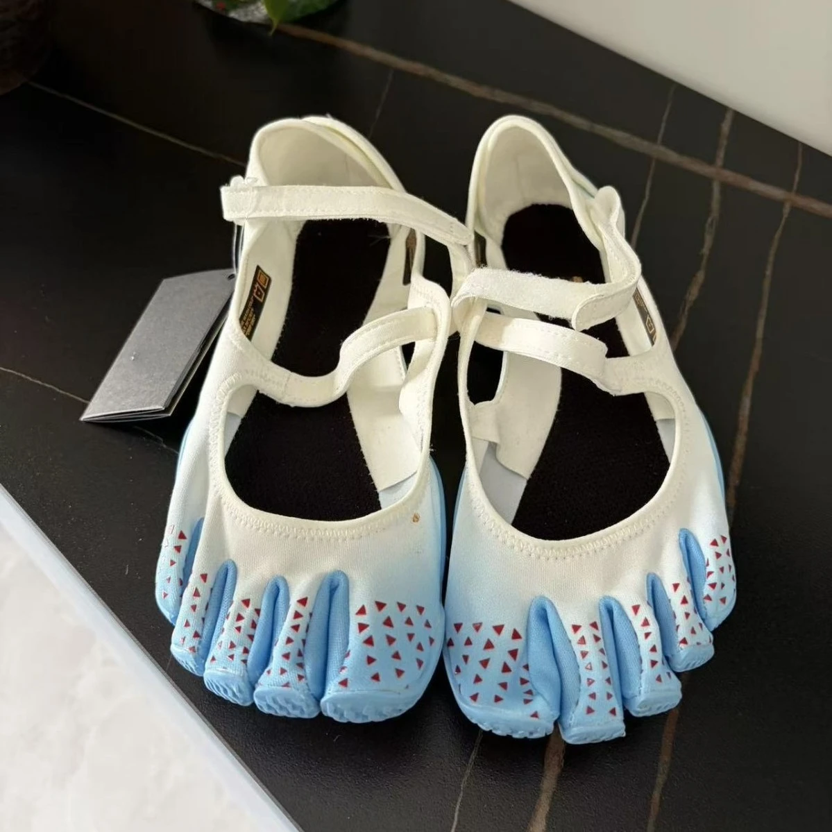 v-soul-five-finger-shoes-fivefingers-pilates-indoor-fitness-yoga-dance-shoes-split-toe-shoes