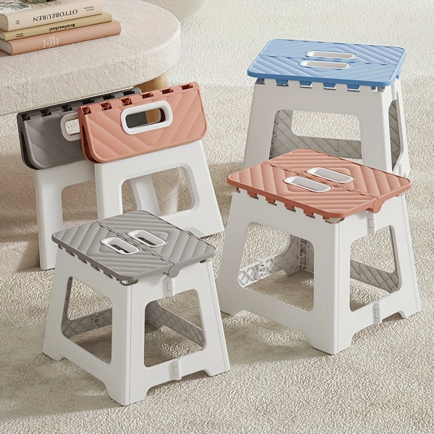 

1Pc Portable Folding Stool - Durable Plastic, Square Design For & Outdoor Use, Ideal For Fishing & Travel