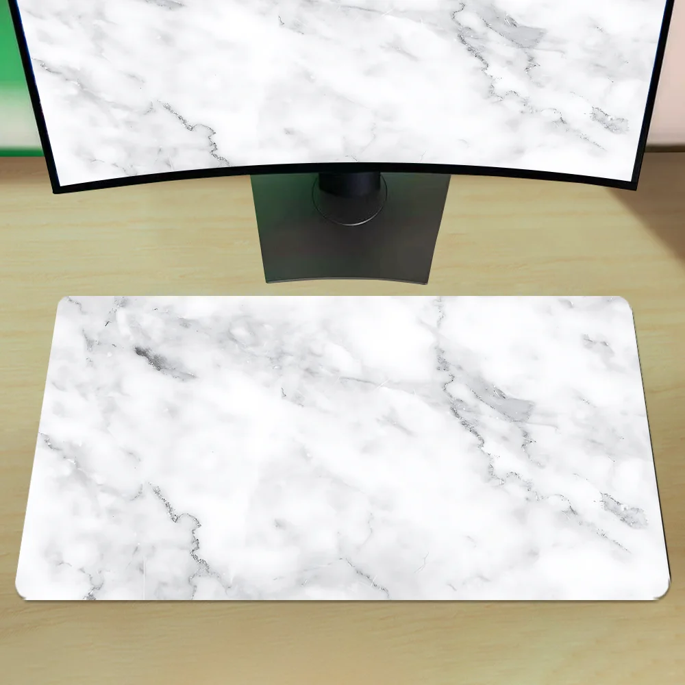 Grande mouse pad branco padrão de mármore almofada de mesa kawaii mousepad com base de borracha antiderrapante costurado borda deskpad para trabalho em casa
