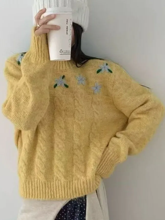 

Retro Japanese Sle Oversized Knitted Sweater Women's Autumn Winter Soft Yellow Sweet Girl Embroidered Hooked Flower Sweater
