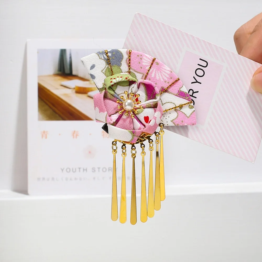 

Elegant Kimono Hair Clip Traditional Metal Tassel Faux Pearl Decor Hair Clip Sakura Flower Cloth Flower Hair Accessories