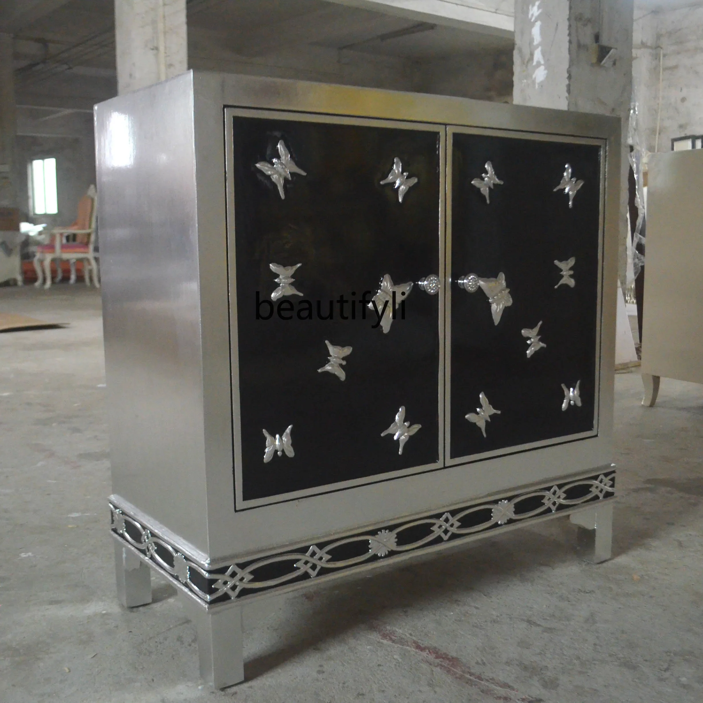 Neoclassical Entrance Cabinet with Gold and Silver Foil European Style Solid Wood Storage Shoe Cabinet Entrance Hall Cabinet