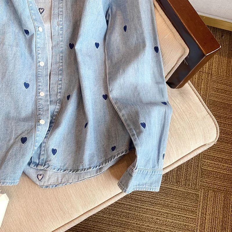 Damska bluzka dżinsowa w stylu retro, z dekoltem w kształcie serca, długa, na wiosnę i jesień, cienka, miękka, wyszczuplająca, zwiewna, codzienna.
