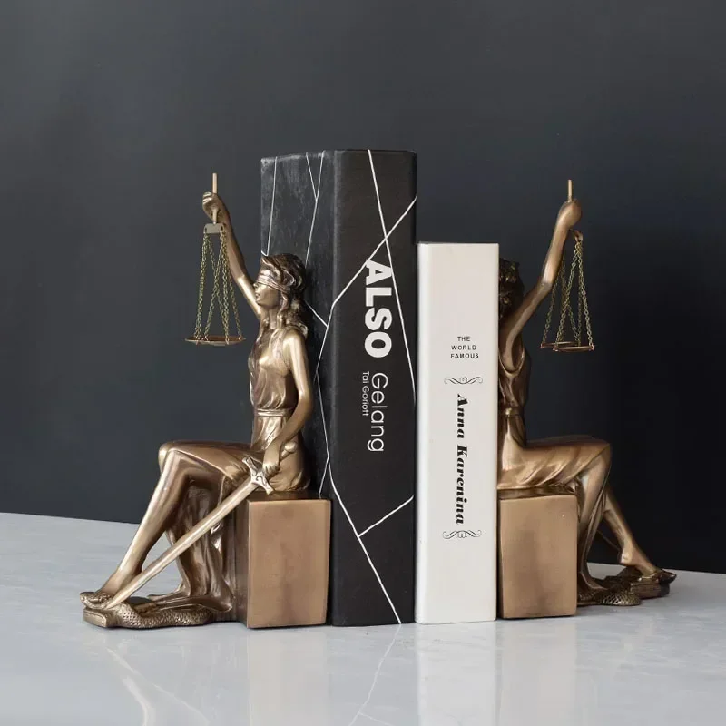 Creative imitation copper goddess of justice resin statue book file law office decoration Themis sculpture home decoration gifts