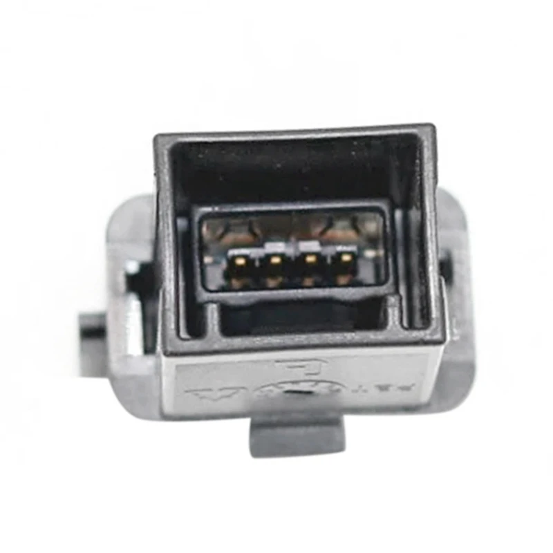 Car USB Interface Socket For Volvo S80 S60 XC60 S40 C30 V60 C70 S40 V50 2007-2012 30775252 Parts