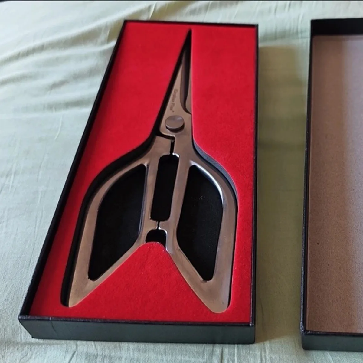 

Pro Stainless Steel Kitchen Shears - Heavy Duty Bone Scissors for Chicken/Fish, Commercial Grade Poultry Butcher Tool