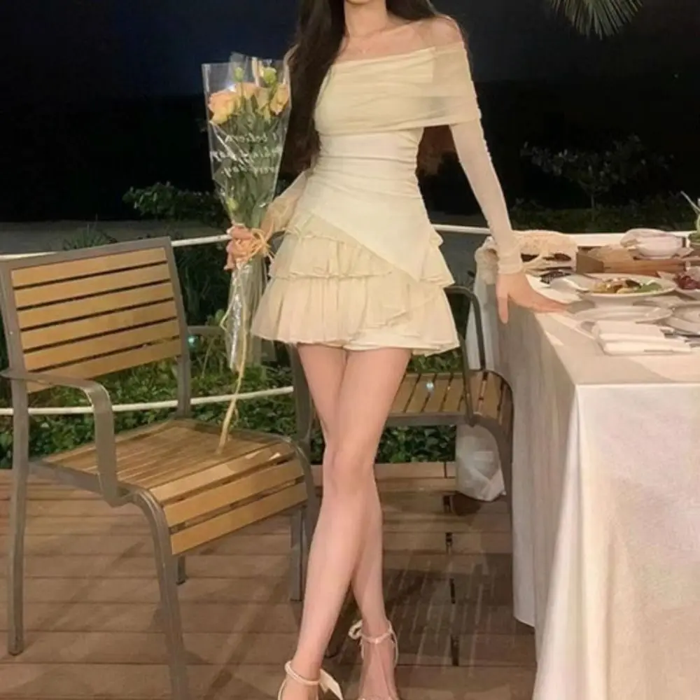 

Off Shoulder Sweet Girls Wear Suit Ruffle Sunscreen T-shirt Cake Skirt Set Slim Fit Long Sleeve Sweet Summer Clothes Holiday