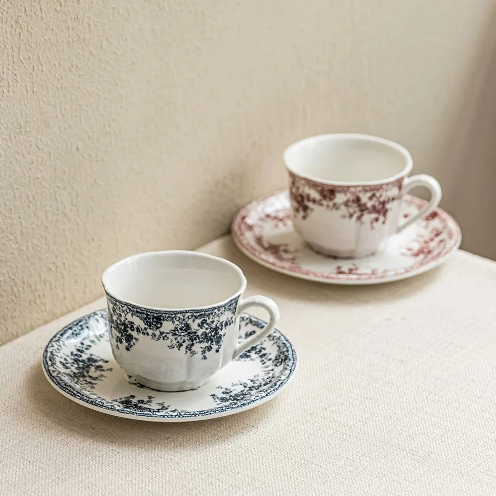 Retro Floral Pattern Cup And Saucer Set Ceramic Tea Cup And Saucer Set Tableware Elegant Two-piece Sets Coffee Cup and Dish