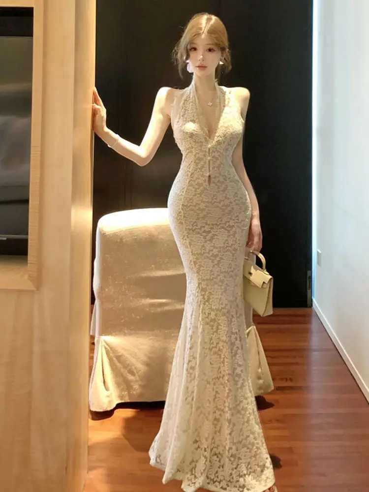 

Elegant V-neck Lace Halter Dress Sexy Fish-tail Long Skirt Summer Fashionable Women's Dress French Style Waist-cinched Huggin...