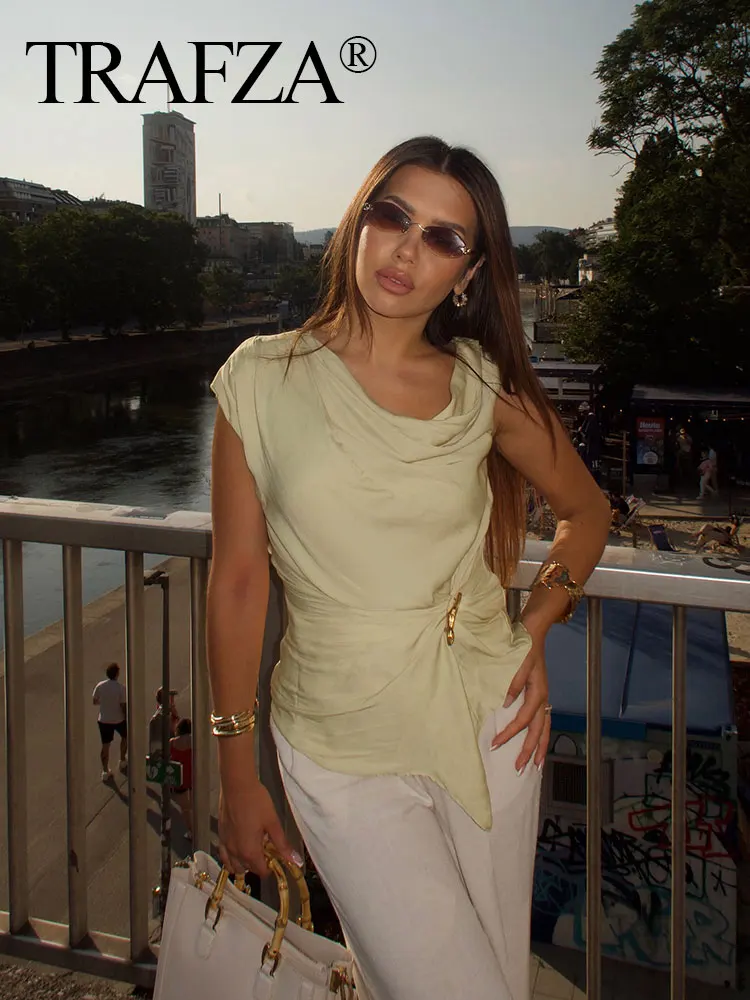 

TRAFZA Female Elegant Silk Asymmetric Tops Sleeveless Top Sexy Versatile Gold Inlaid Pleated Summer Holiday High Street Tops