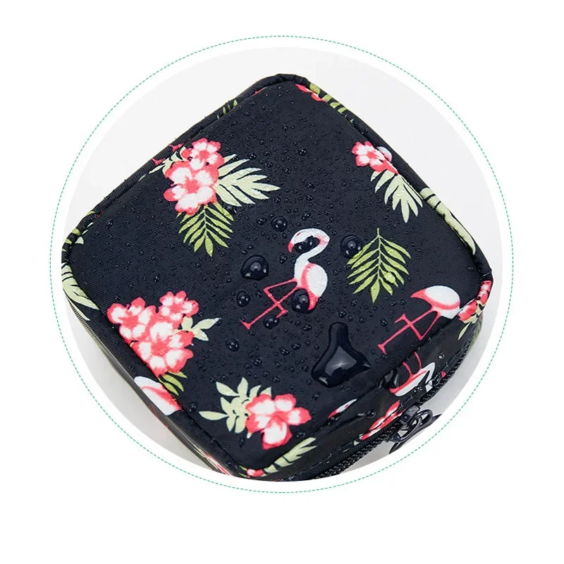 Mini Waterproof Women\'s Cosmetic Bag Girls Flamingo Lipstick Make Up Bags Female Small Travel Makeup Pouch Organizer Case kit