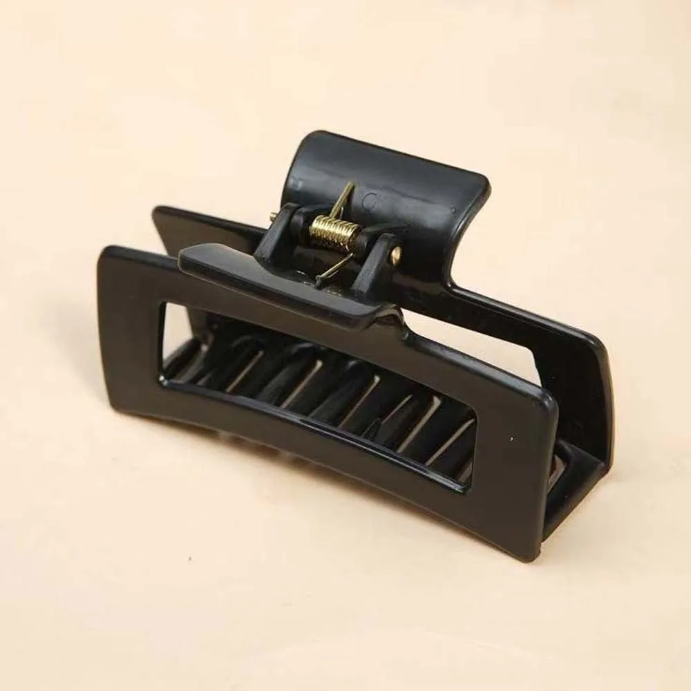 

Safe Silicone Shark Clip Korean Style Square Straight Line Shaped Hair Claw Waterproof Simple Solid Color Shark Clip Girls