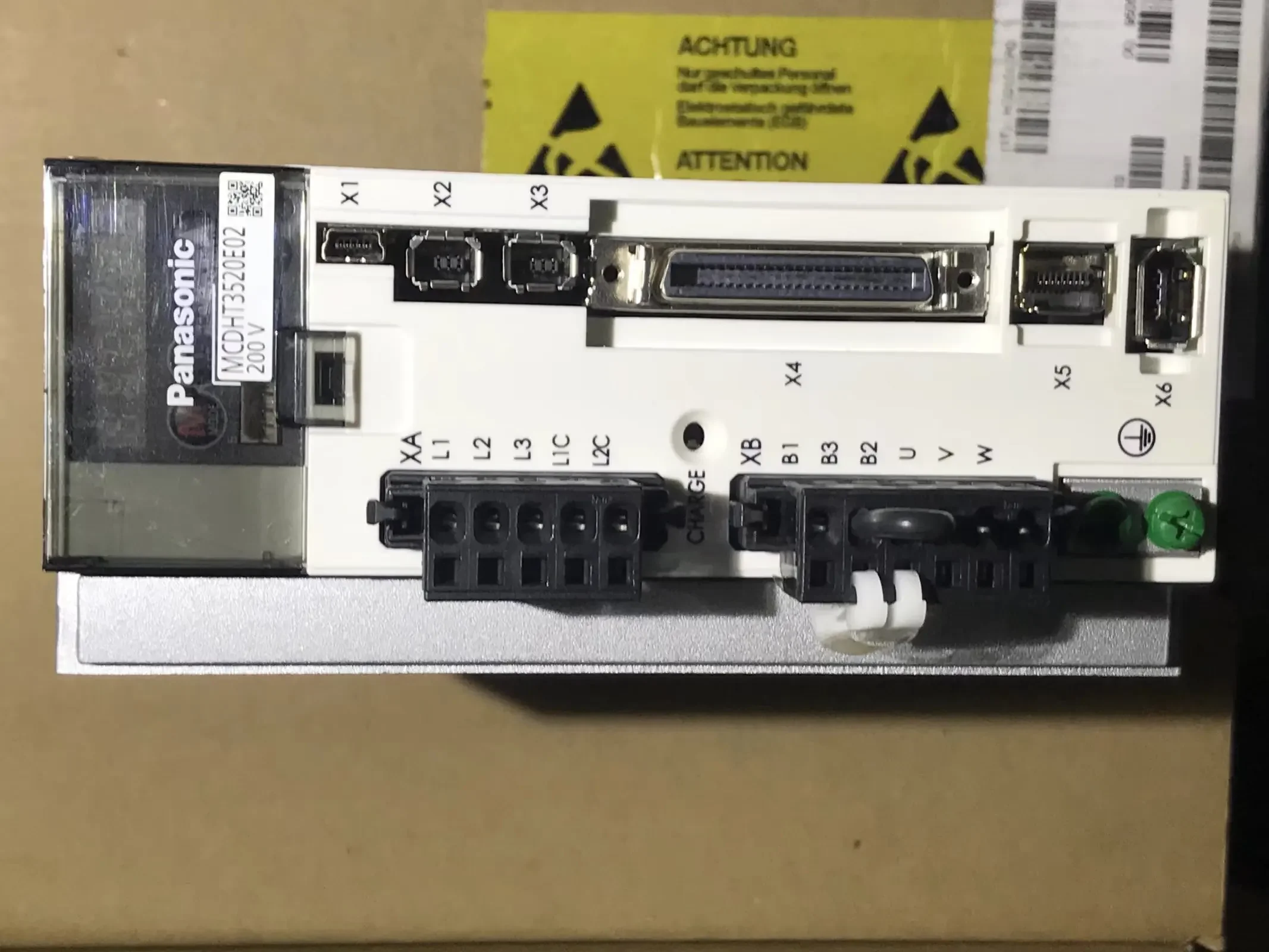 1Pcs MCDHT3520E02  Gloednieuwe Originele 100%