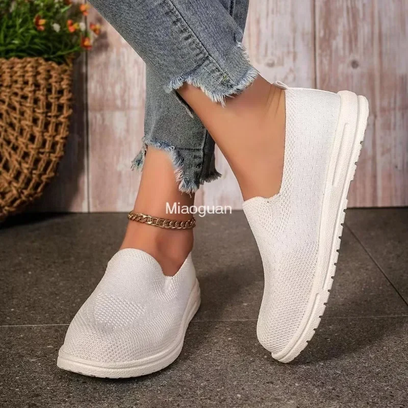 Casual Shoes 2024 New Women's Sneakers Fashion Solid Color Breathable Sneakers Woman Slip on Sock Ladies Flat Spring and Autumn