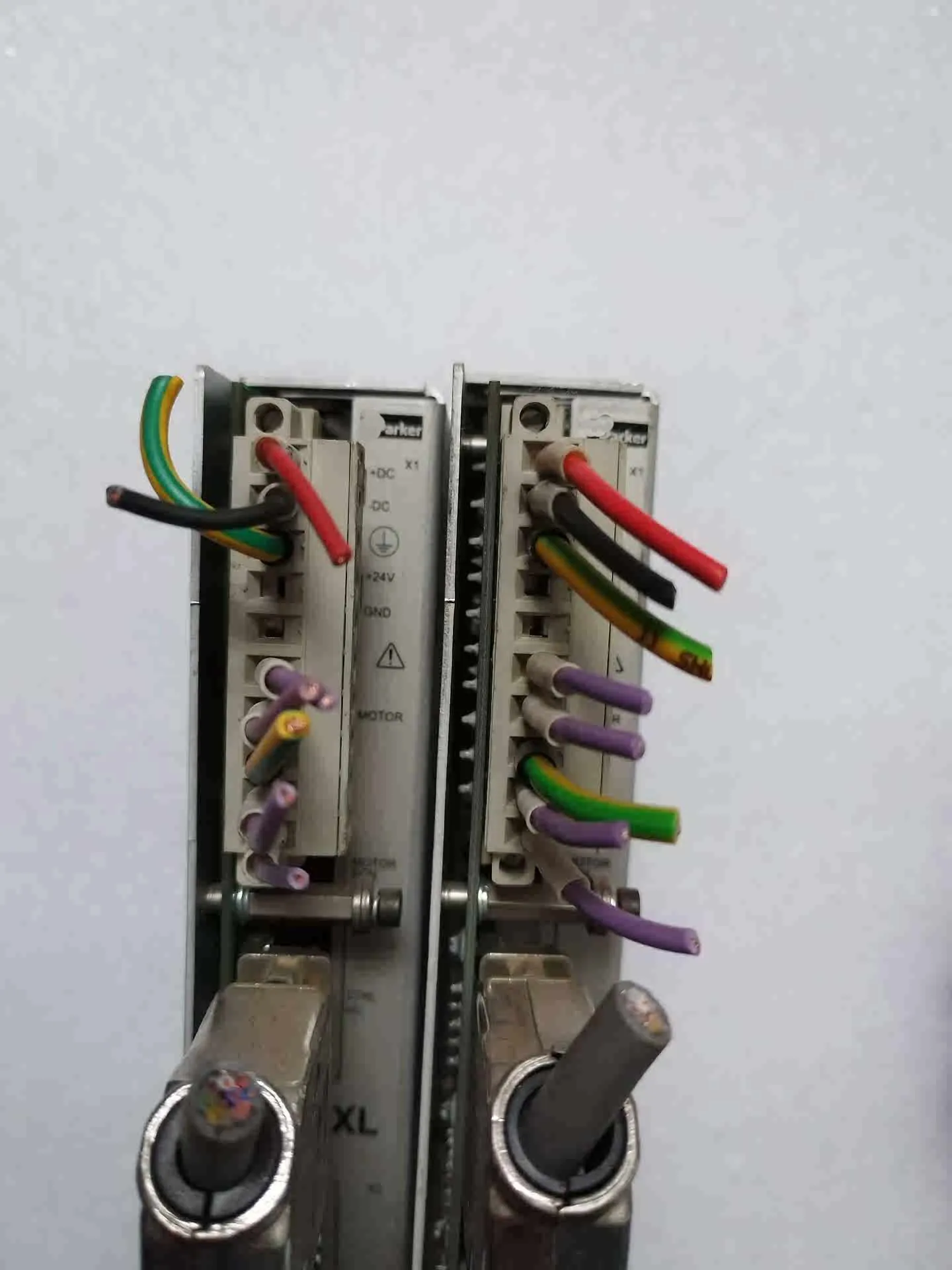 محرك سيرفو XL50 لباركر