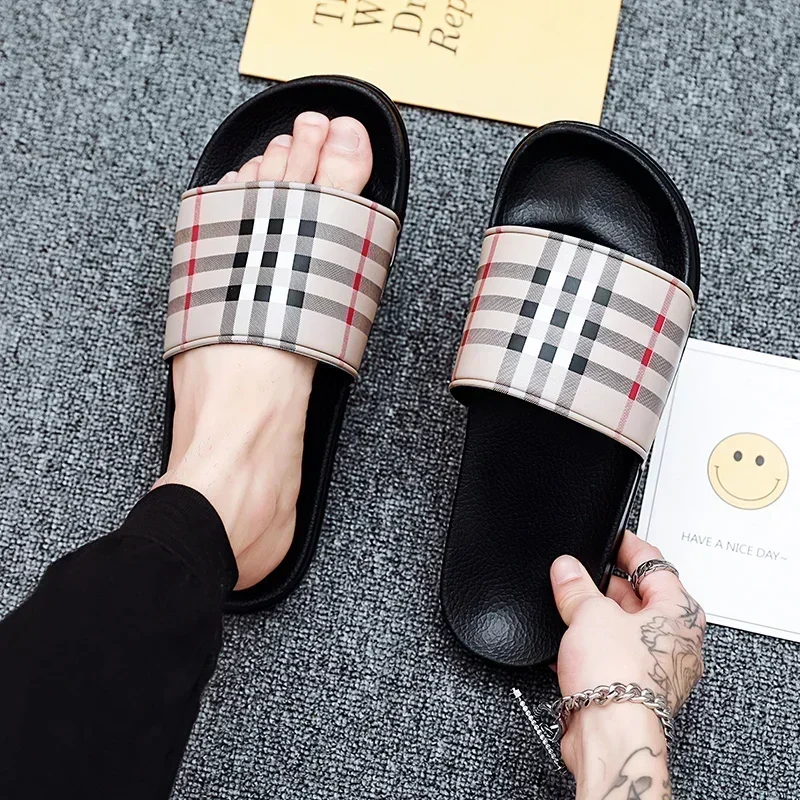 Homens verão sapatos casuais chinelos praia sandálias de luxo ao ar livre confortável sola macia chinelos tamanhos 39-46 dropshipping