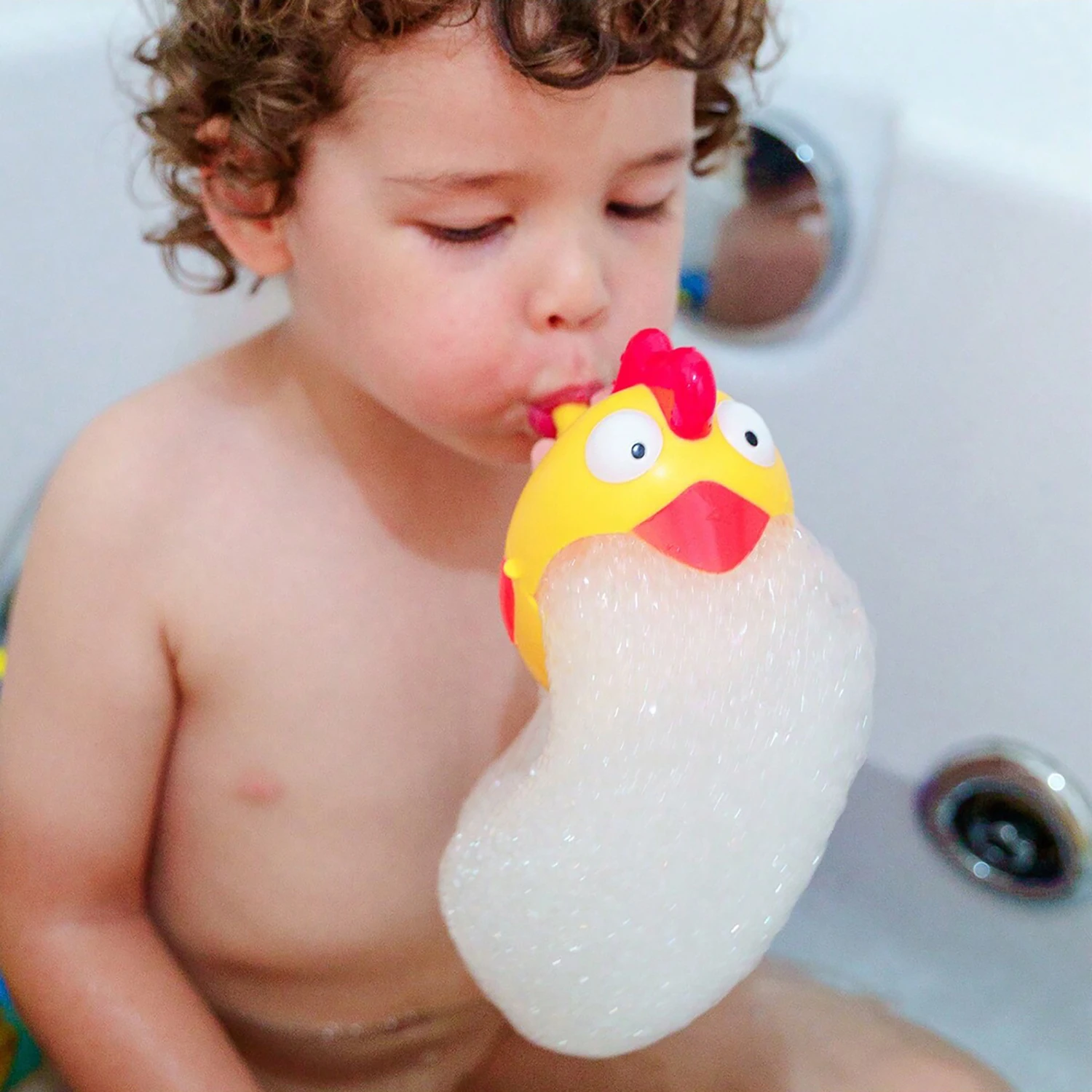 Mouth blowing water bath toys, dipping in shower gel and blowing bubble machines, new and unique water bath toys