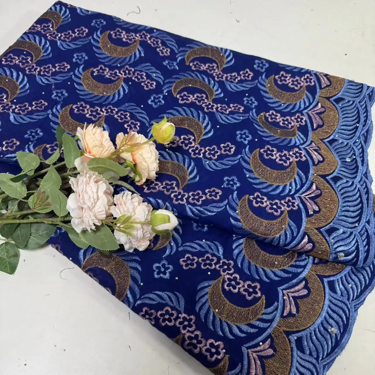 قماش دانتيل فوال سويسري مطرز من القطن الفوال الأفريقي نمط دبي المشهور لمواد الحفلات #4