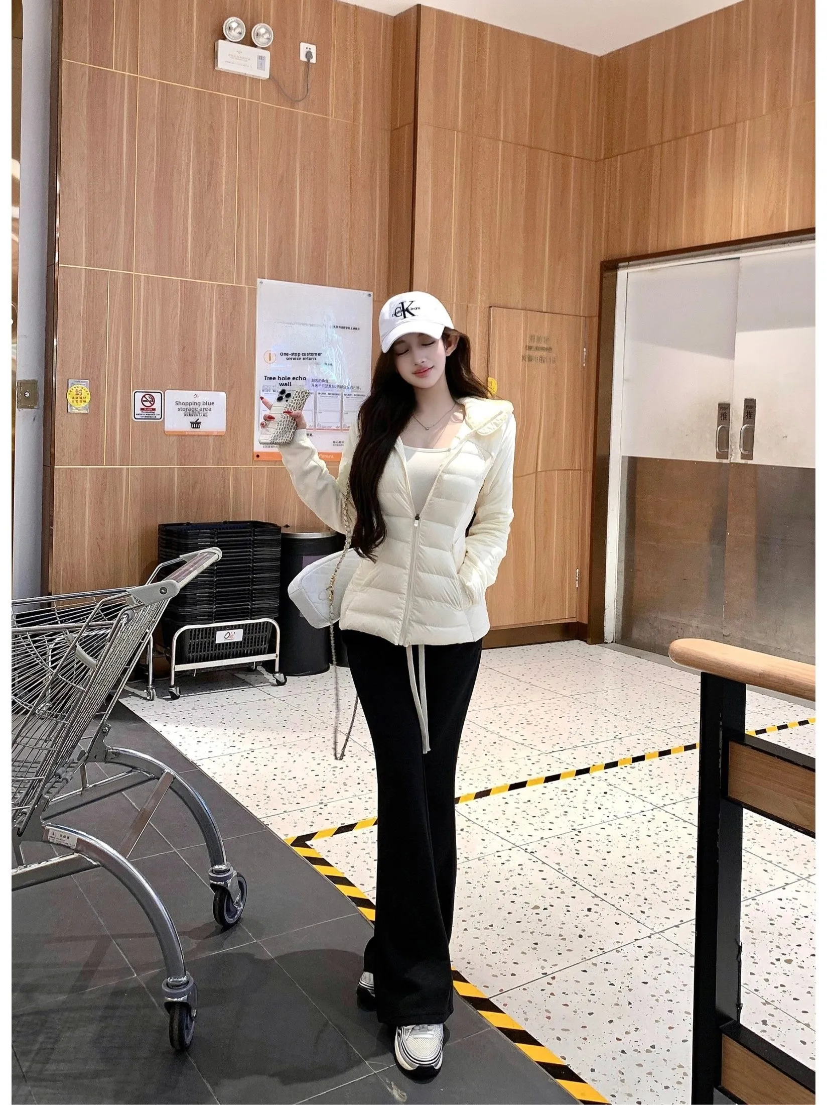 

Белая теплая хлопковая куртка с капюшоном для женщин, зимняя приталенная пуховая куртка, универсальное облегающее хлопковое пальто, повседневный модный комплект