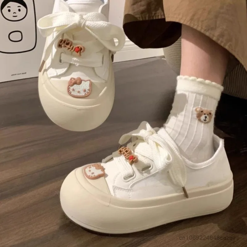 Sanrio Hello Kitty New Low Top White Shoes Y2k Student Korean Fashion Round Head Shoe Women Cute Cartoon Accessories Sneakers