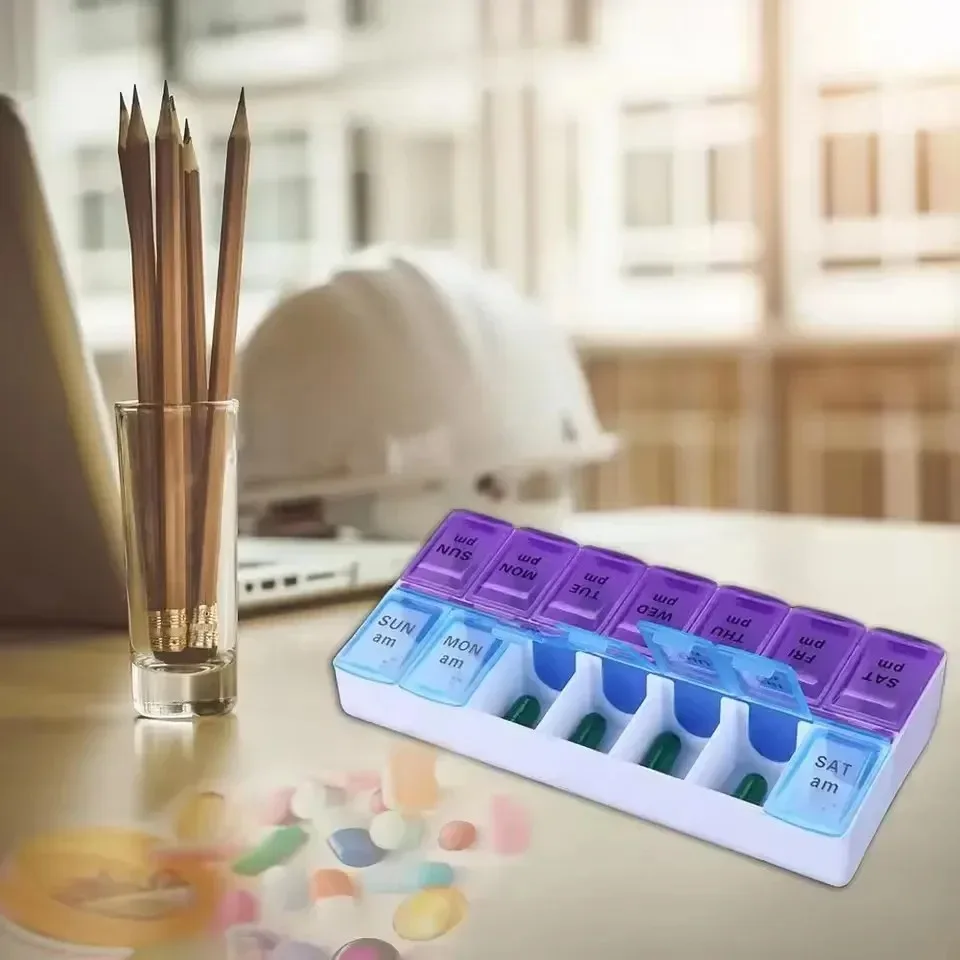 Wöchentliche tragbare Reise-Pillendose, 7-Tage-Organizer, 14 Fächer, Behälter zur Aufbewahrung von Pillen, Tabletten, Vitaminen, Medikamenten, Fischölen – Detail 2