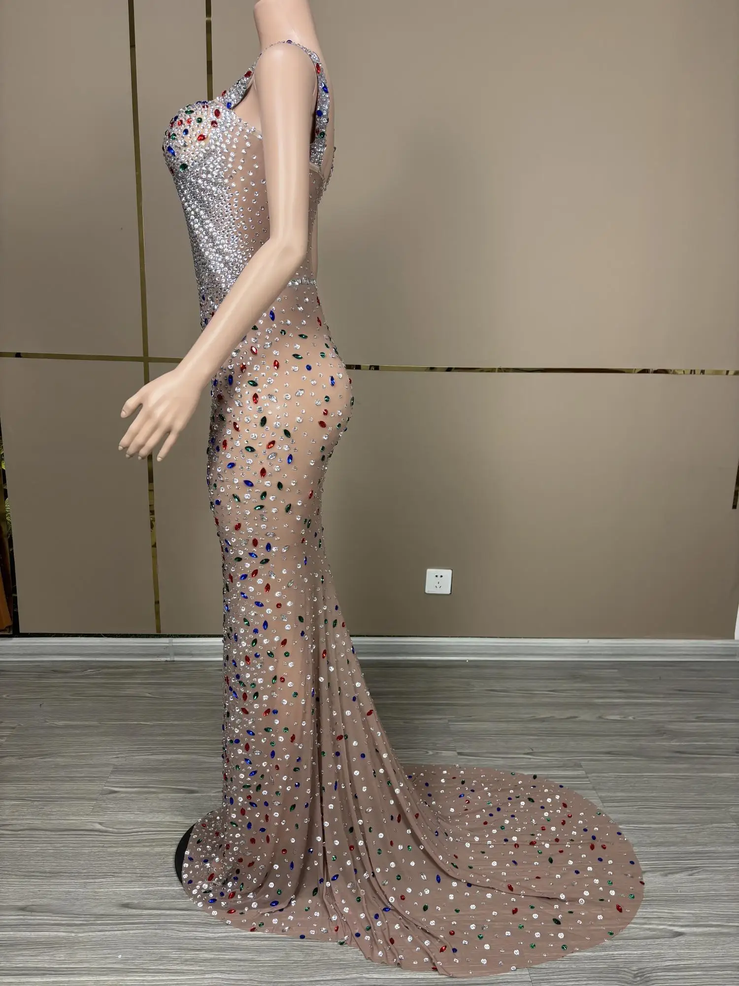 Lady Luxury Dinners Tight Ball Dress NewYear Party Formal Evening Gown Birthday Prom Strap Dress Sparkly RGB Crystals Maxi Dress