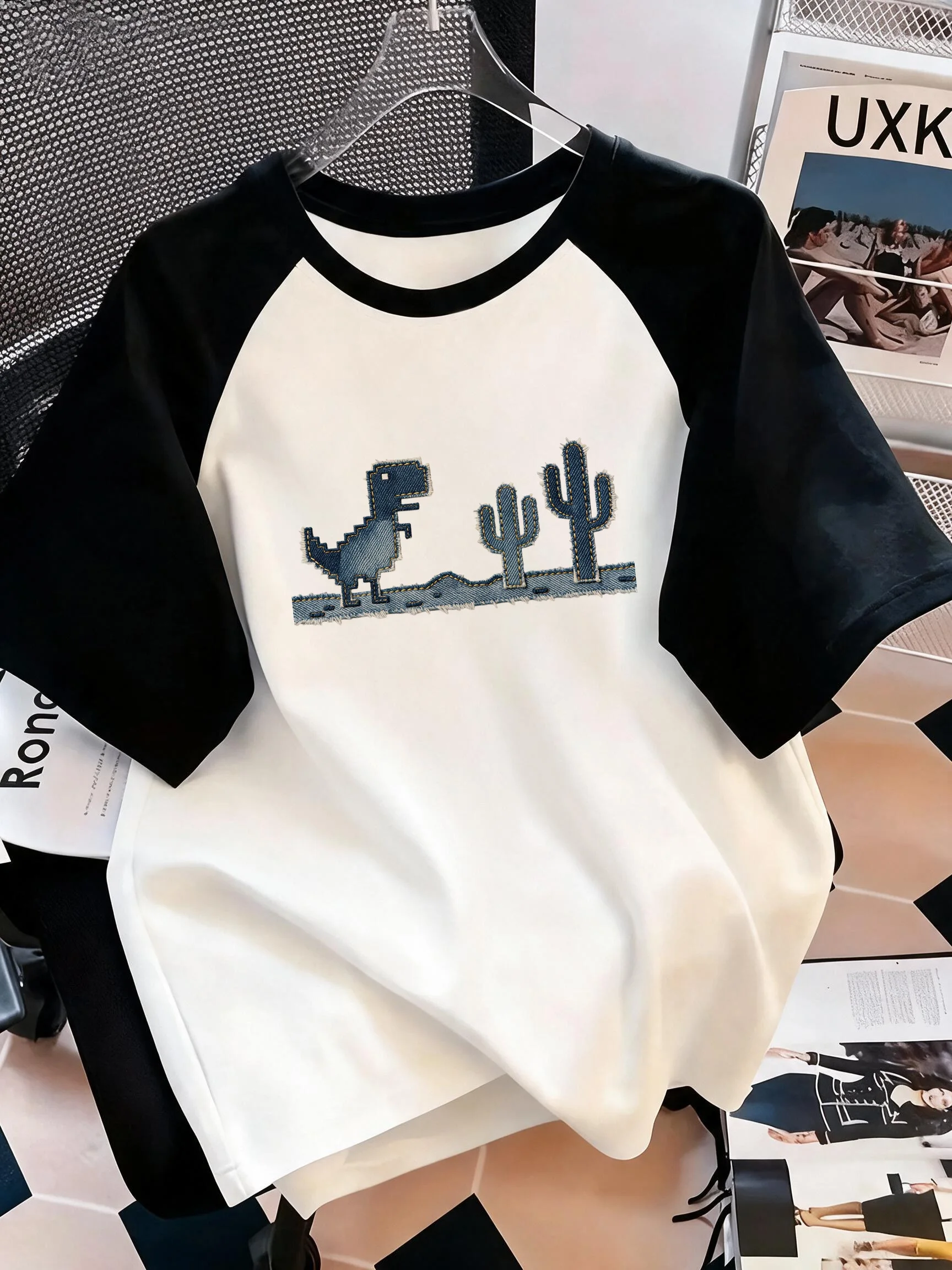 Women's Raglan Sleeve T Shirt 90s Vintage Tshirt Retro Dinosaur Cactus Print Tops with Design of Imitation Denim Fabric Clothes