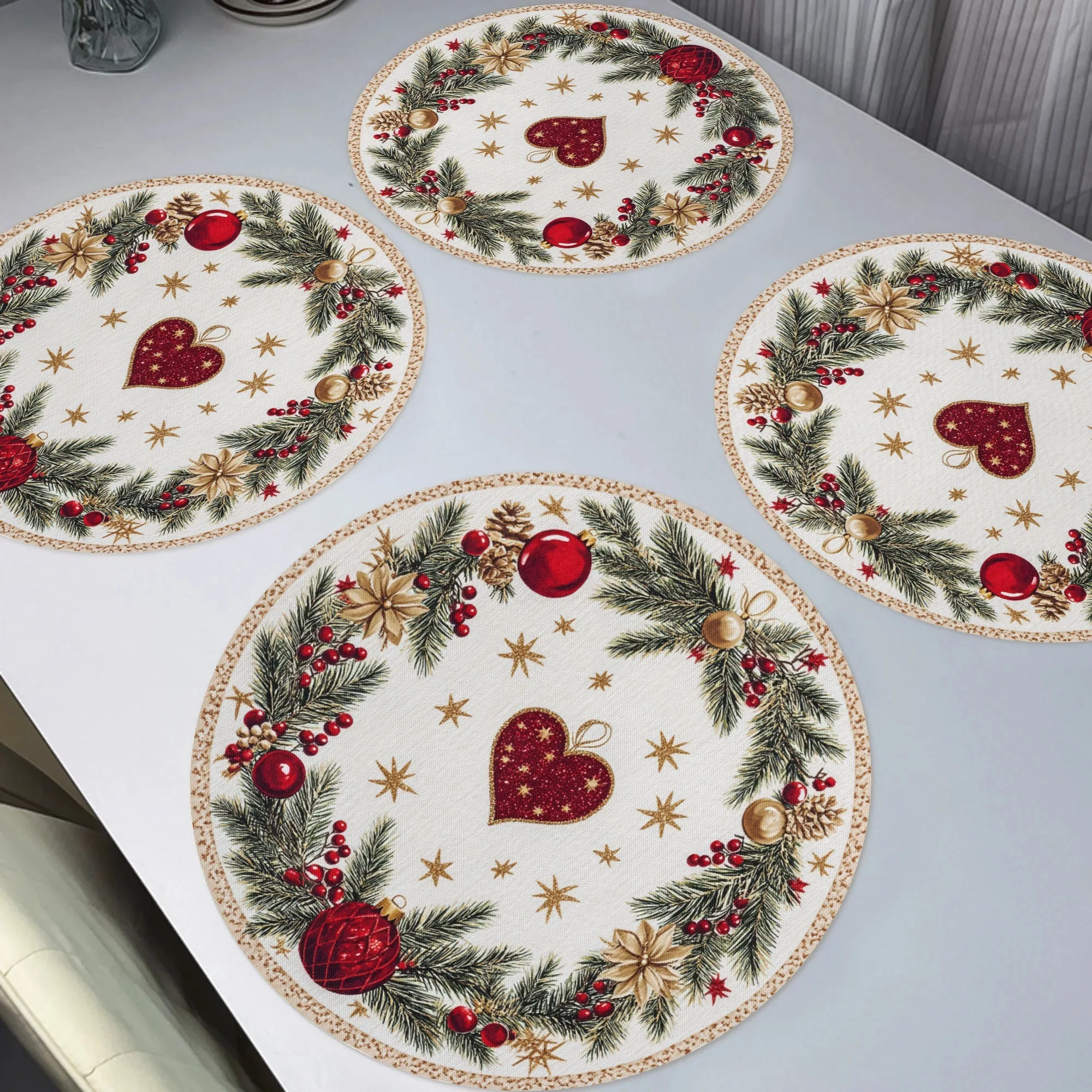 VIKAMA 4PC Christmas Heart shaped Meal Mat Berry Gold Bell Table Restaurant Christmas Desktop Decoration and Accessories