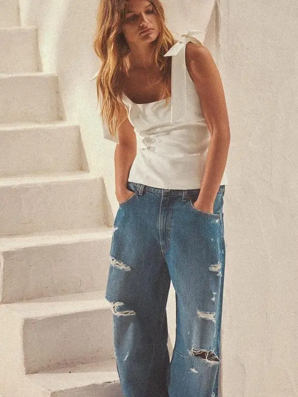 Top doce e suave com gola quadrada decorada com nó da série Spring da Jiangsu Warehouse Light Spring Sle Feminino F...