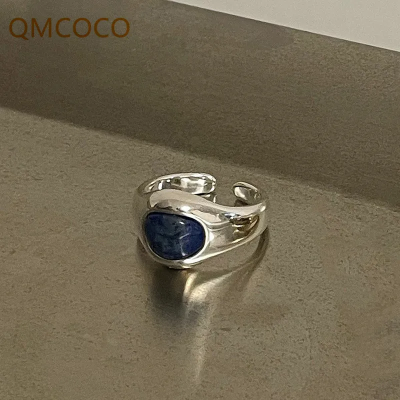 QMCOCO Minimalism Punk Retro Rings Female Gilded Blue Stone Korea Fashion Charms Wedding Jewelry Girl Party Gifts