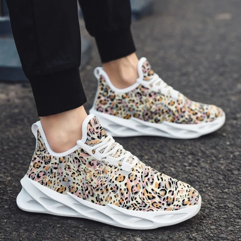YRZL Men Sneakers Lightweight Breathable Walking Shoes Non Slip Athletic Gym Training Sports Casual Shoes for Men Comfortable