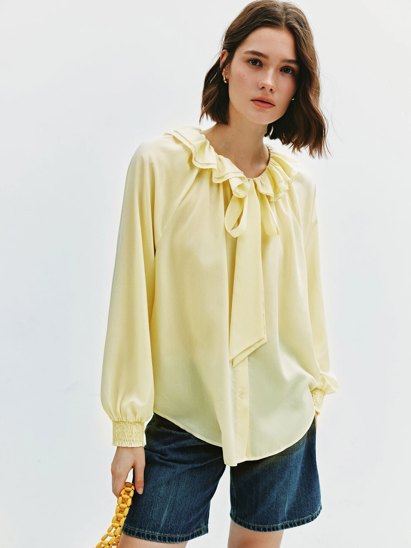 

Loose Lantern Sleeve Shirt Women's Puff Collar Bow Tie Leaf Loose Shirt Female Gentle Commuter Style Long Sleeve UV Prot...