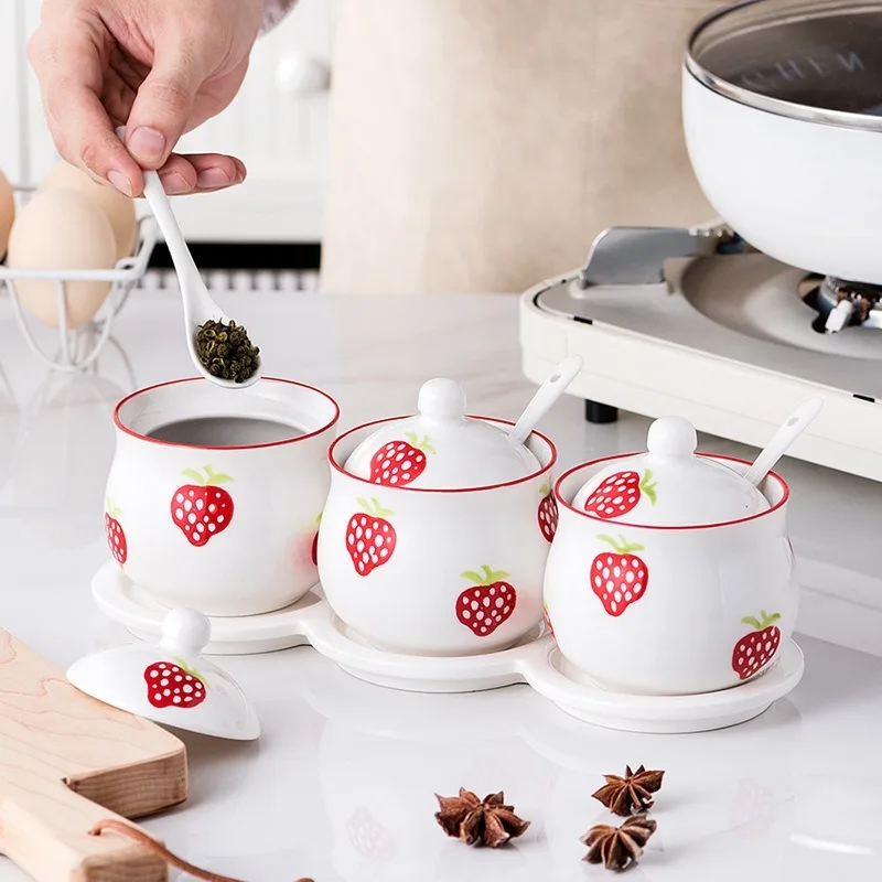Korean Cartoon Strawberry Ceramic Condiment Jar Set Creative Salt Pepper Shaker 3-piece Set Ceramic Base Home MSG Sugar Storage 5