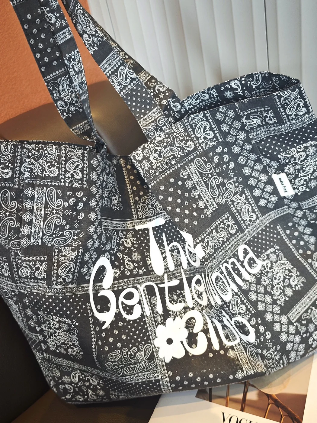sac-fourre-tout-en-toile-motif-noyer-retro-pour-femme-grande-capacite-sac-a-bandouliere-unique-pour-le-quotidien-sac-decontracte-a-motif-floral-vegetal