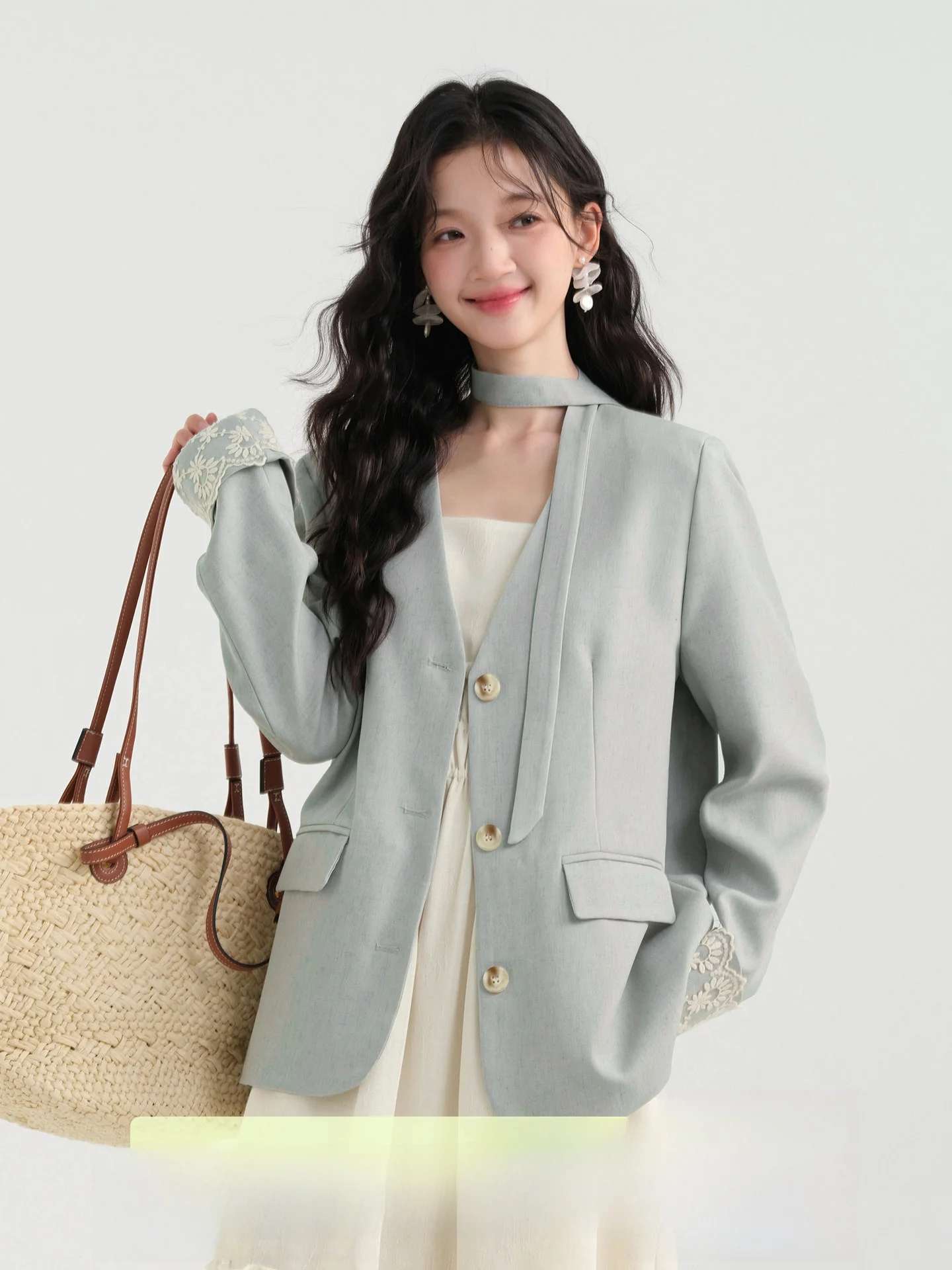 

Women's Loose Fit Suit Jaet with Belt High Slits Long Sve V-Ne Breathable Polyester Spring New Arrival Faionable