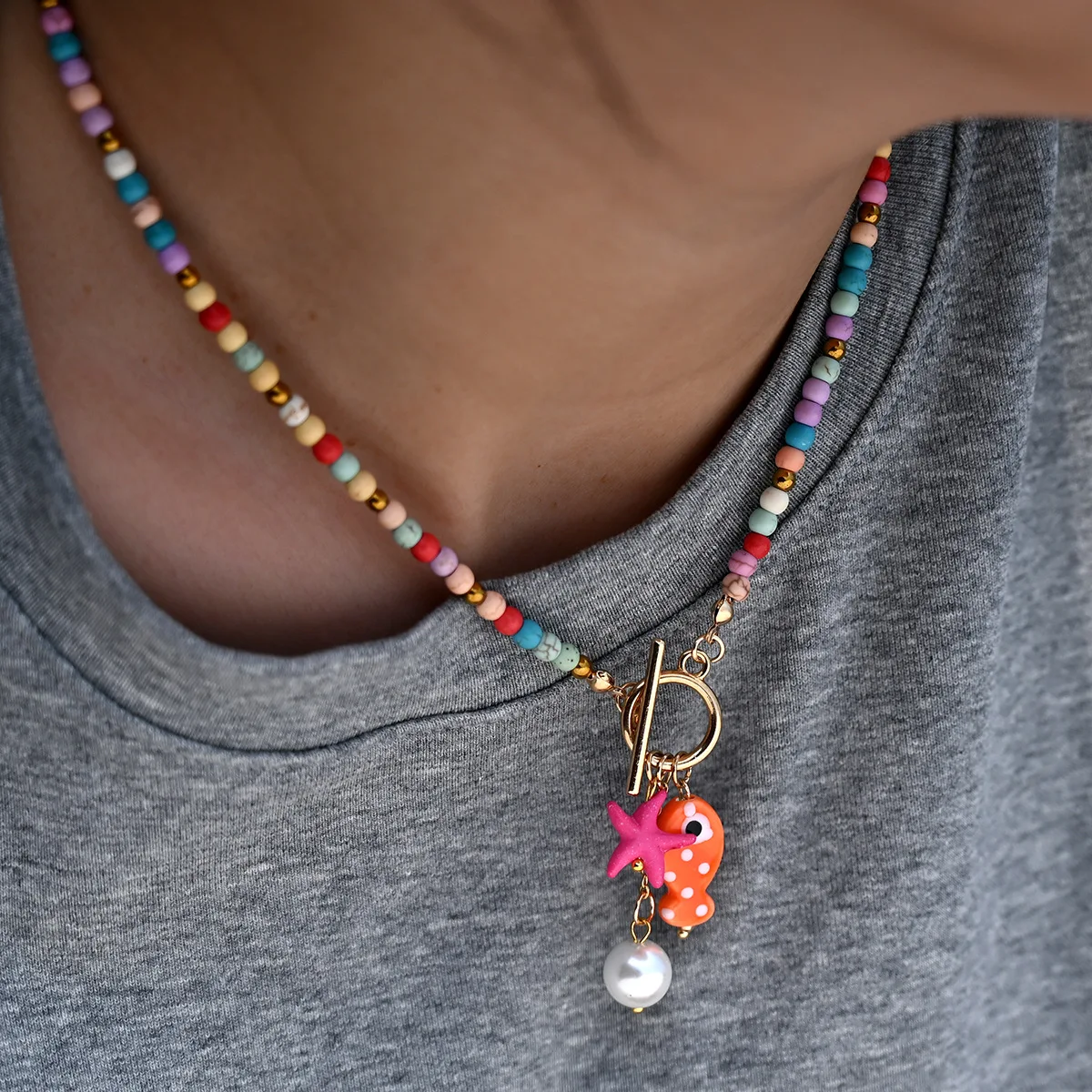 Bohemian Sea-Inspired Ceramic Fish & Starfish Pendant Necklace Dopamine Rainbow Color Beads Necklaces Beach Jewelry