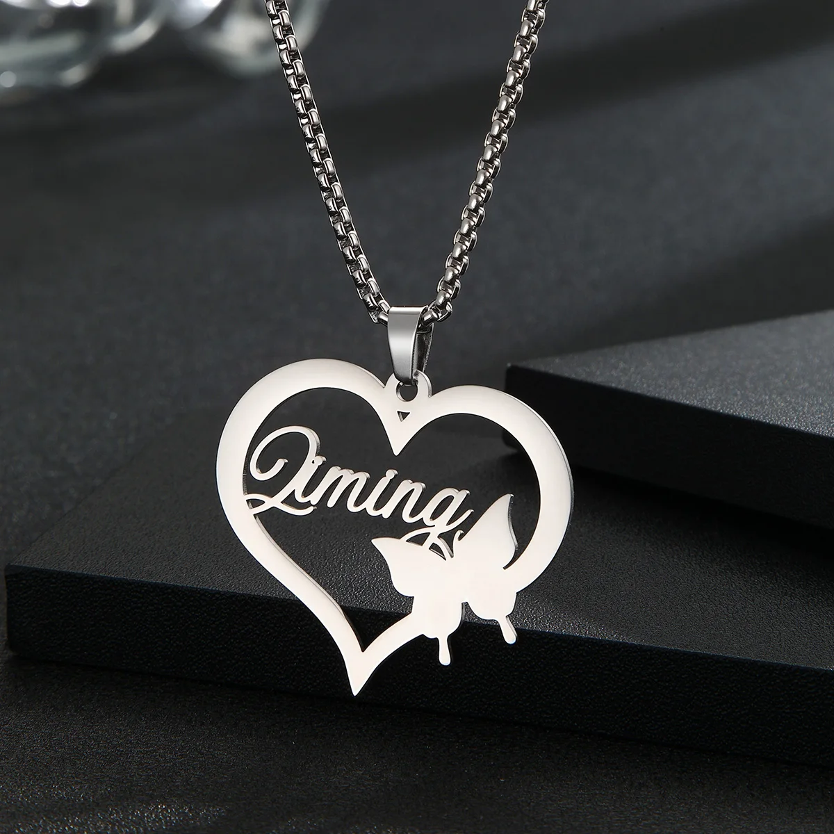 QIAMNI Custom Butterfly Heart Pendant Name Chain Necklace for Women Men Stainless Steel Nameplate Charm Choker Jewelry Gift