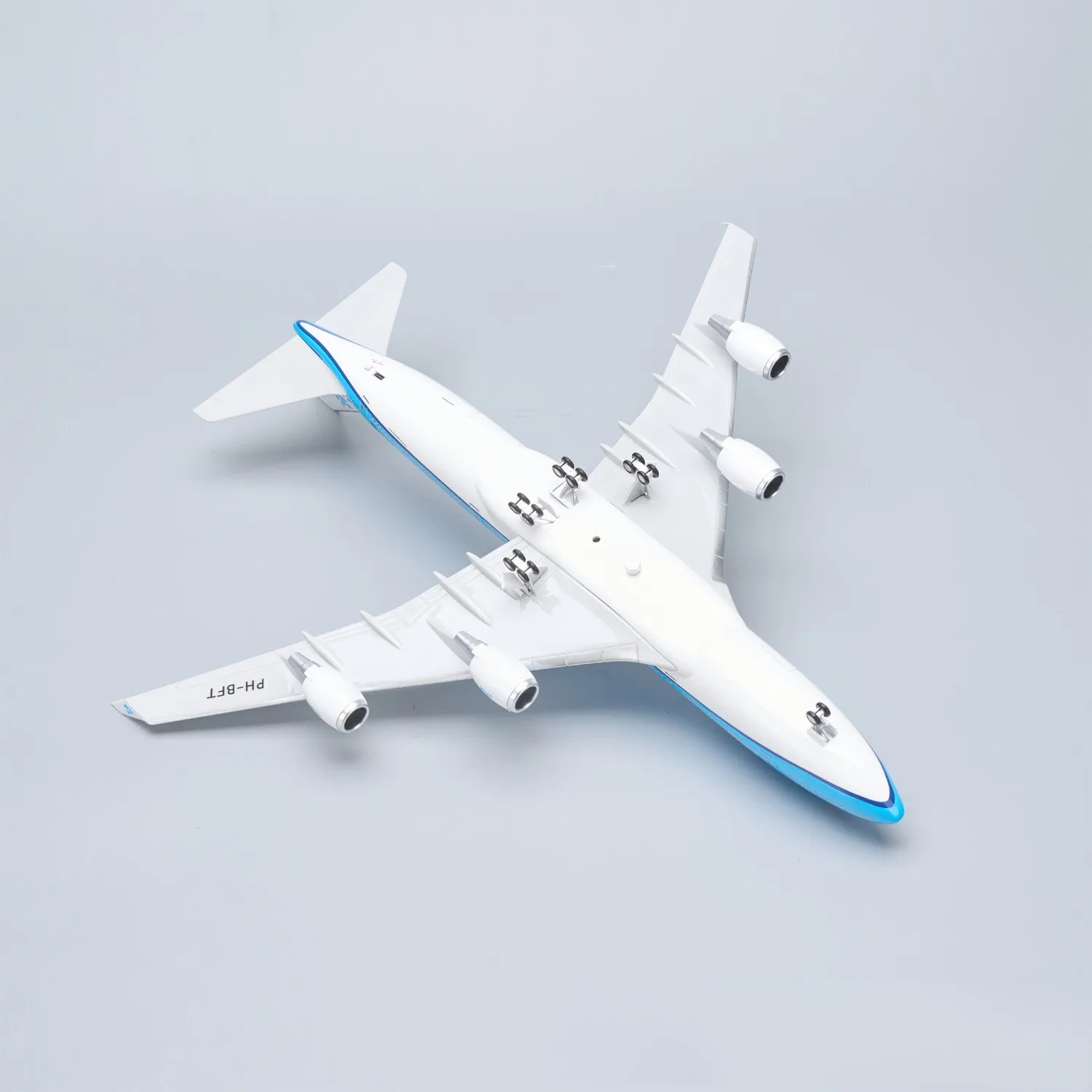 47cm Large Scale KLM B747 Resin Diecast Airplane Model Kit（Cabin Door Openable）Aviation Enthusiasts Gifts or Decorations