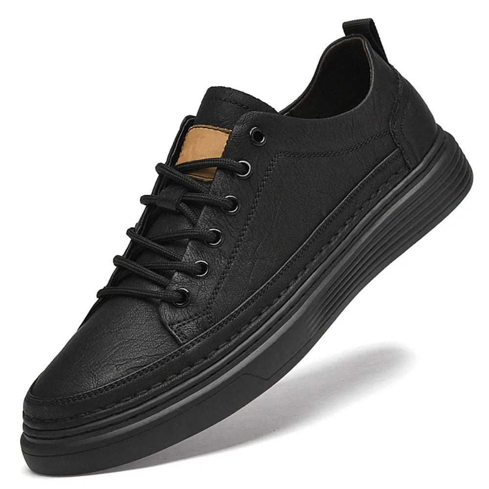 2026 Platform Black Skateboarding Shoes Men Trainers Chunky Skate Board Shoes Flat Sneakers Thick Sole Casual Shoe