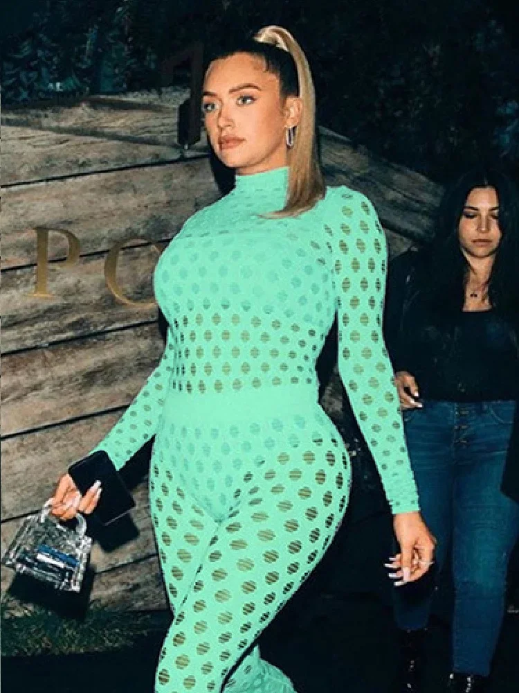 

Sexy Breathable Mesh Sports Suit Close-Fitting High Neck Hole Knitted Street Fashion Trend Perspective