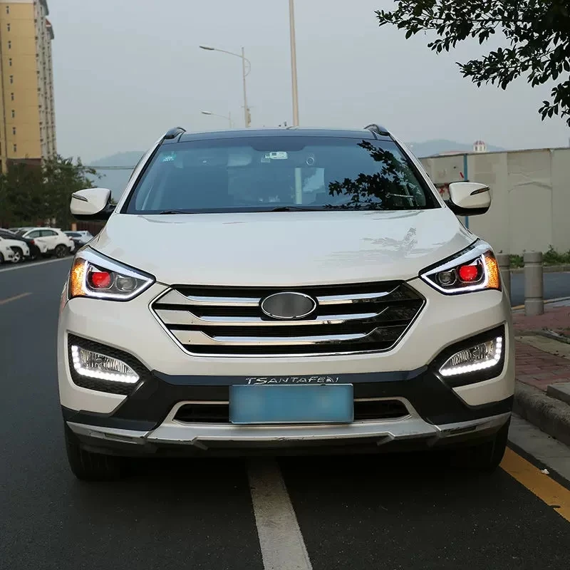 Car LED Headlight Assembly for Hyundai IX45 Santa Fe 2013-2017 Head lights Plug and Play with LED DRL Projector Lens Head Lamps