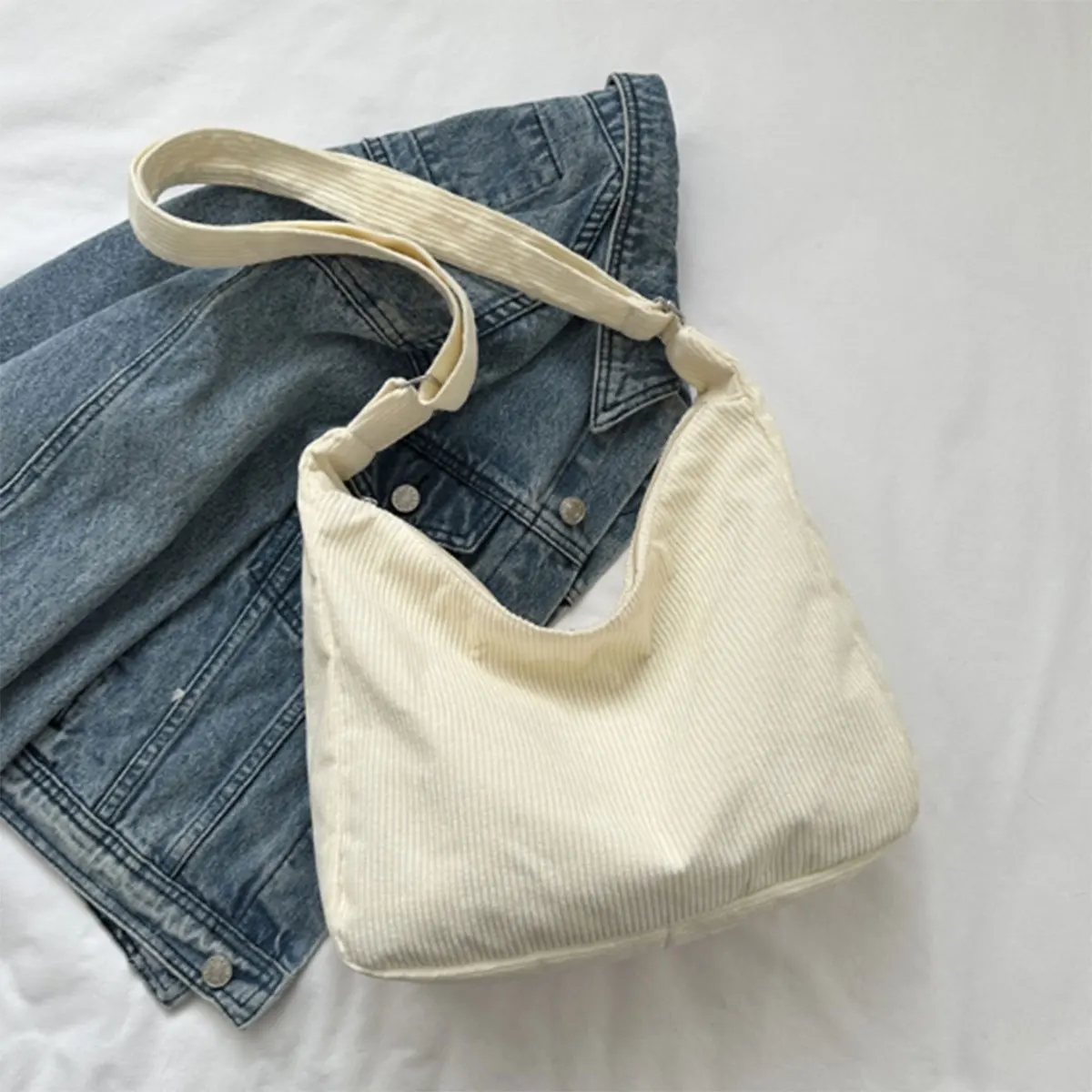 Large capacity corduroy bag Japanese commuter simple casual shoulder bag preppy bag one pack