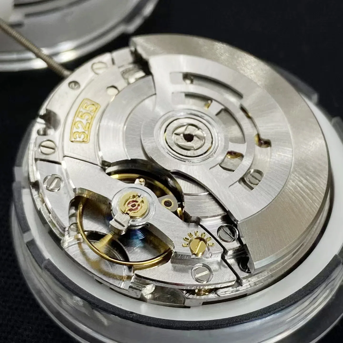 2025 High Quality 3255 Movement Dual Calendar For 36mm DD Watch 31 Jewels Blue Balance Wheel Watch Movement - Image 4