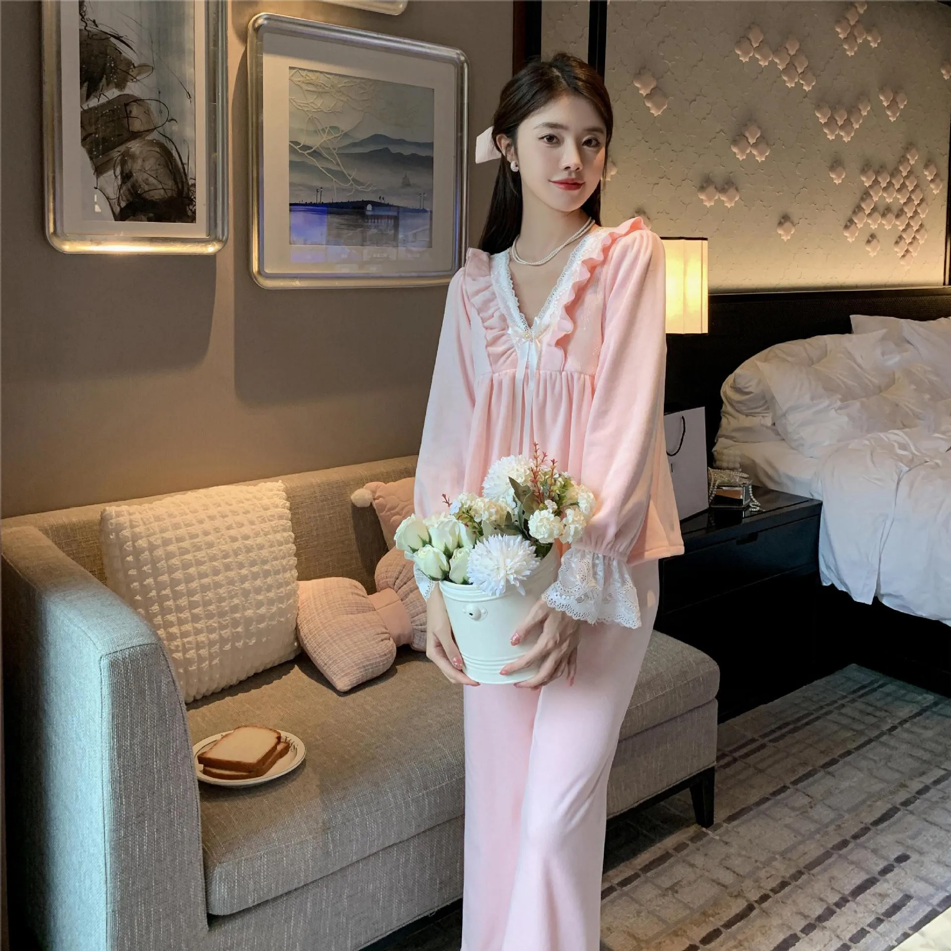 Casual Velvet Sleepwear Homewear Autumn Winter Pajamas Set Lace Nightsuits Island Velvet Twinset Women Long Sleeve Pyjamas Suit