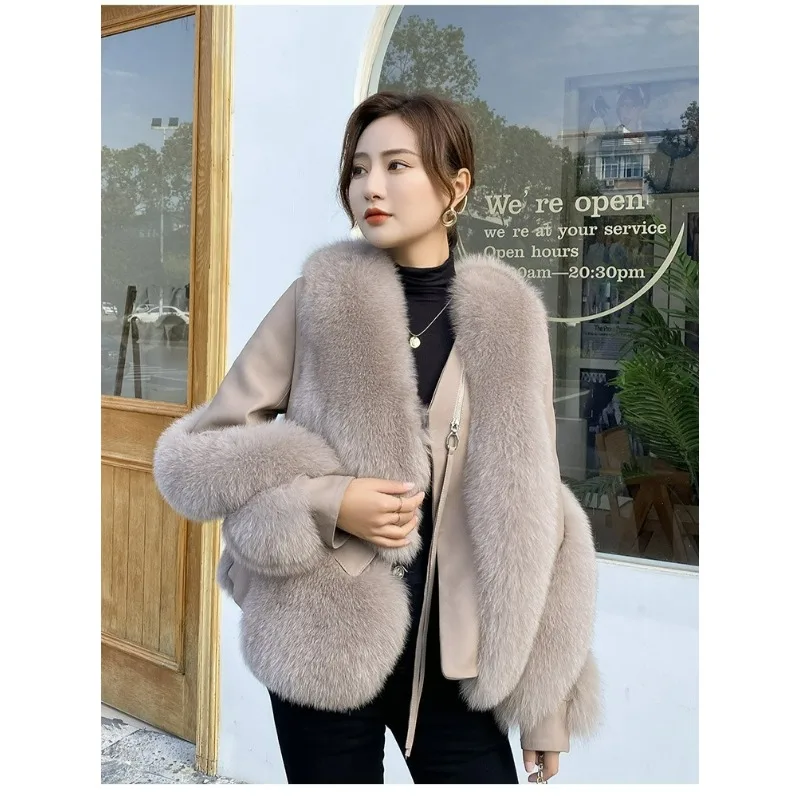 

2025 New Style Haining Sheepskin Motorcycle Jacket Coats Winter Fox Fur Coat for Women Short Style Women's Clothing Temperament