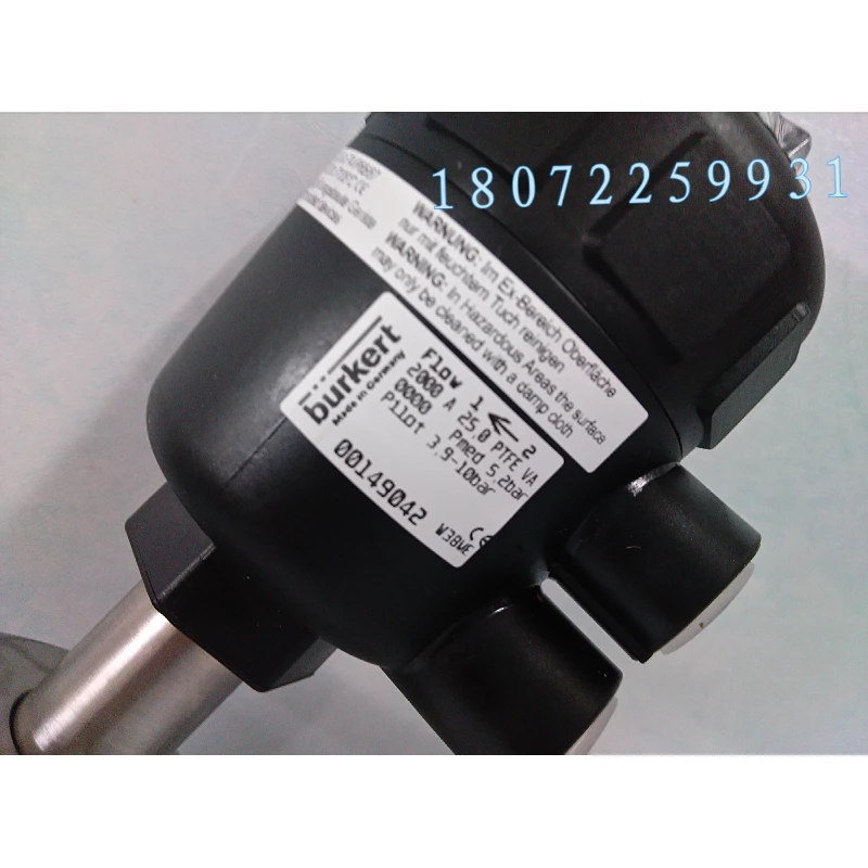 Burkert2000A Pneumatic Angle Seat Valve 00001395 Stainless Steel 316L Welded DN32 1.2 Inch