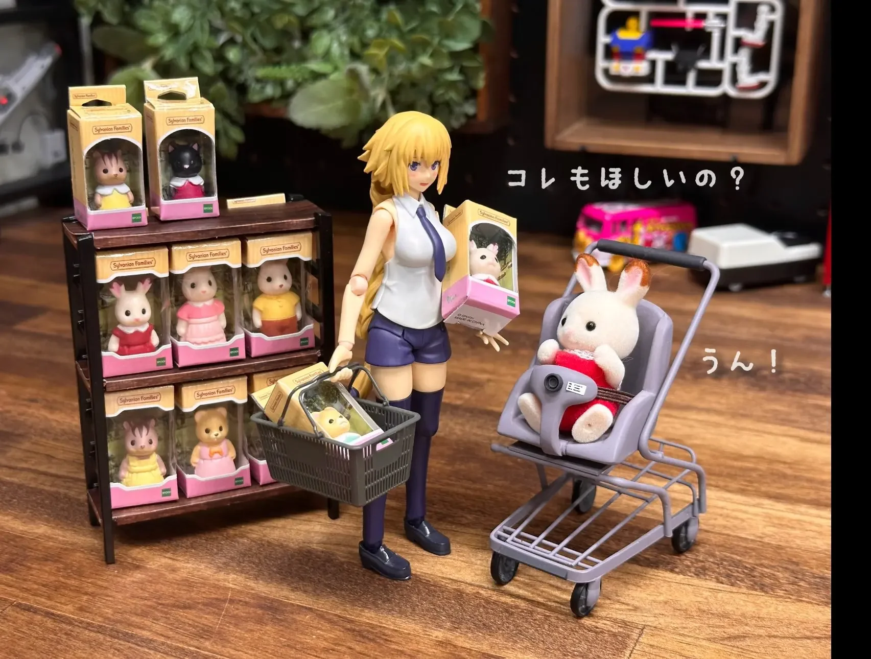 Tarlin capsule toys forest animals Families Figure Collection 5 cute Baby rabbit Squirrel panda cat girls mini box miniatures