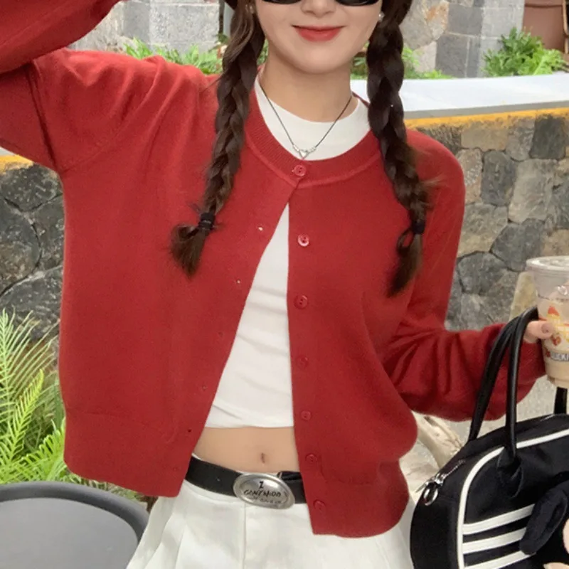 

Новый женский желтый вязаный кардиган 2026 года: высококачественный свитер-пальто для ранней весны и осени, мягкая и элегантная верхняя одежда малого размера